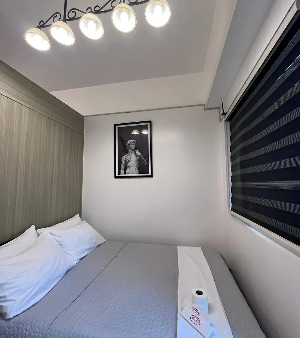Aparthotel Biglaang Lakad By Metro Staycation Manila Philippines