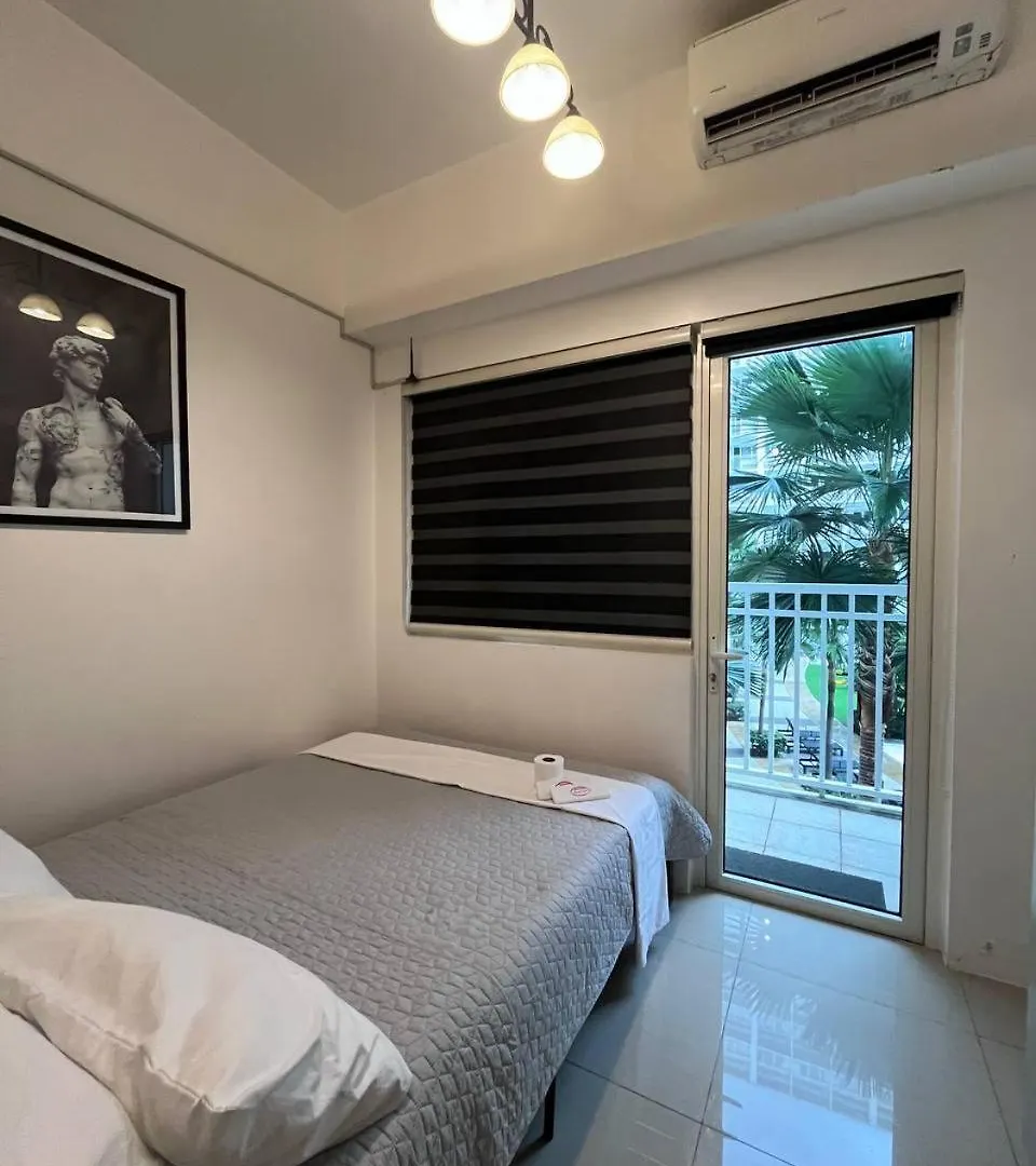 Biglaang Lakad By Metro Staycation Pasay 0*,  Philippines